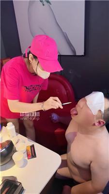 233459j8v48719vqq8znc9.jpg