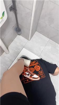 225649qmoj7z4cm4j1cjm5.jpg